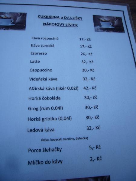 Nabídka kávy v cukrárně U Danušky